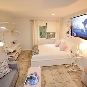 Newly Renovated , Whistler Canada